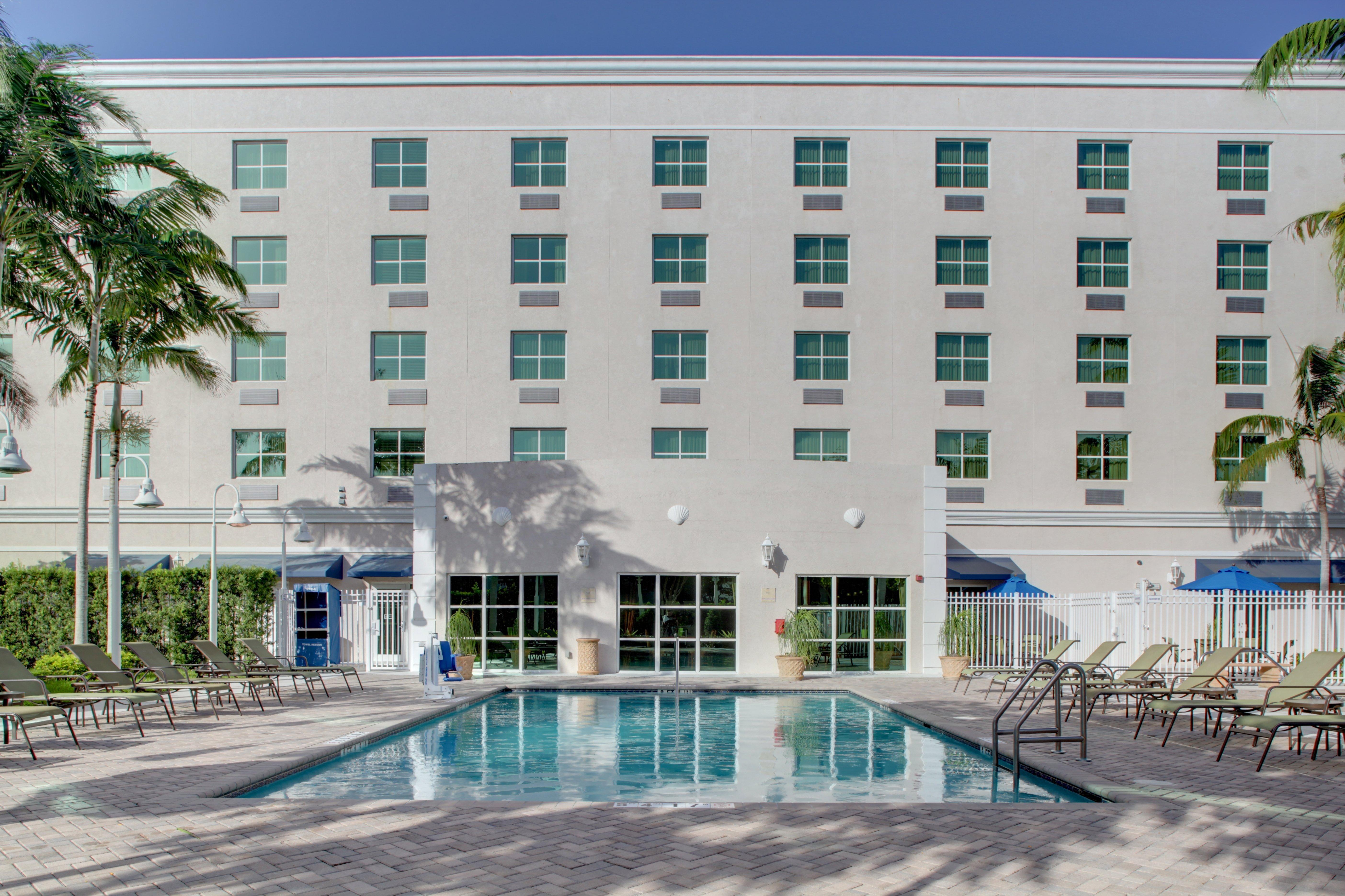 Holiday Inn Express & Suites Miami Kendall By Ihg מראה חיצוני תמונה