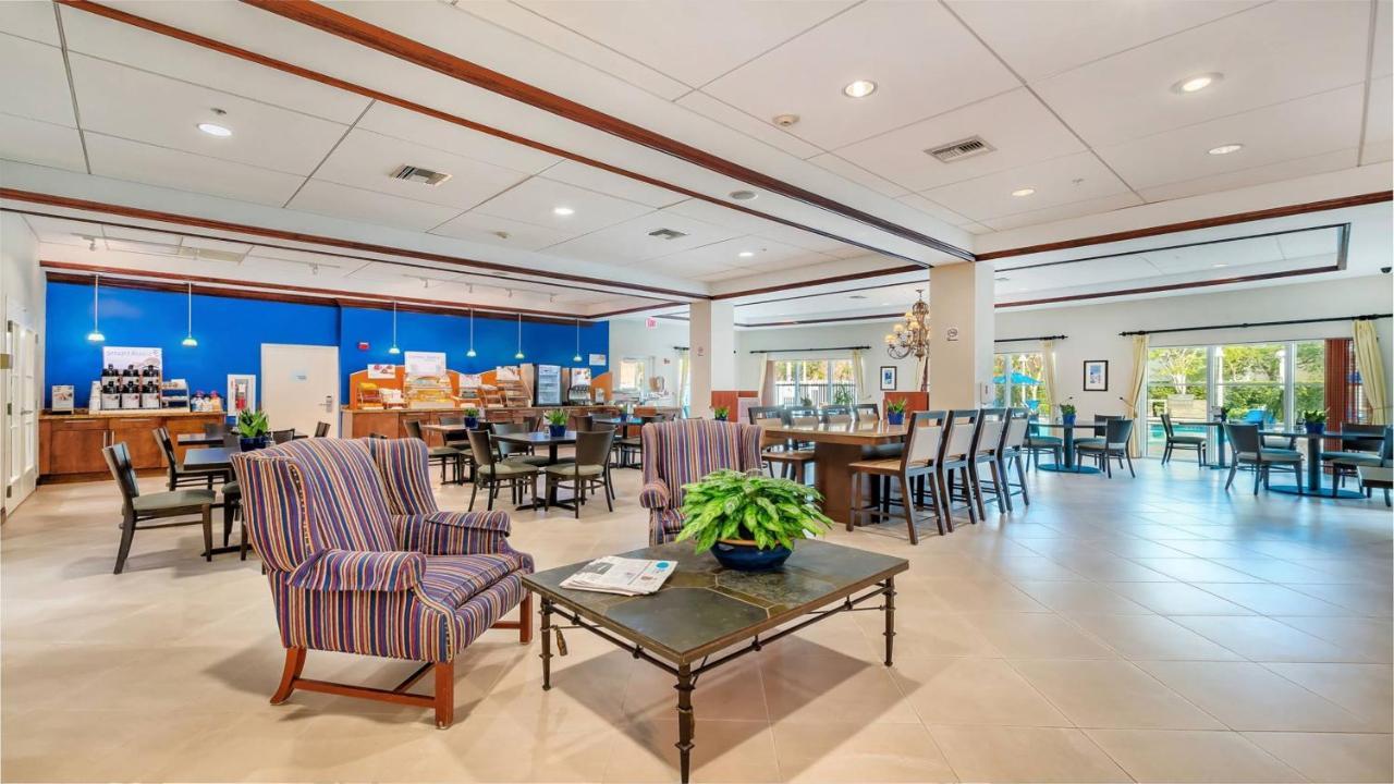 Holiday Inn Express & Suites Miami Kendall By Ihg מראה חיצוני תמונה