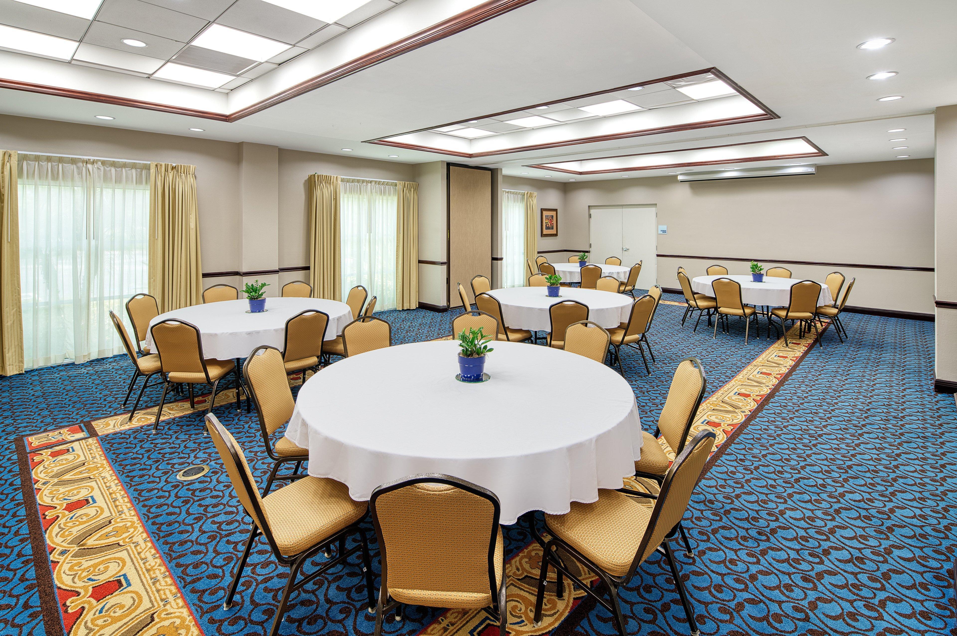 Holiday Inn Express & Suites Miami Kendall By Ihg מראה חיצוני תמונה