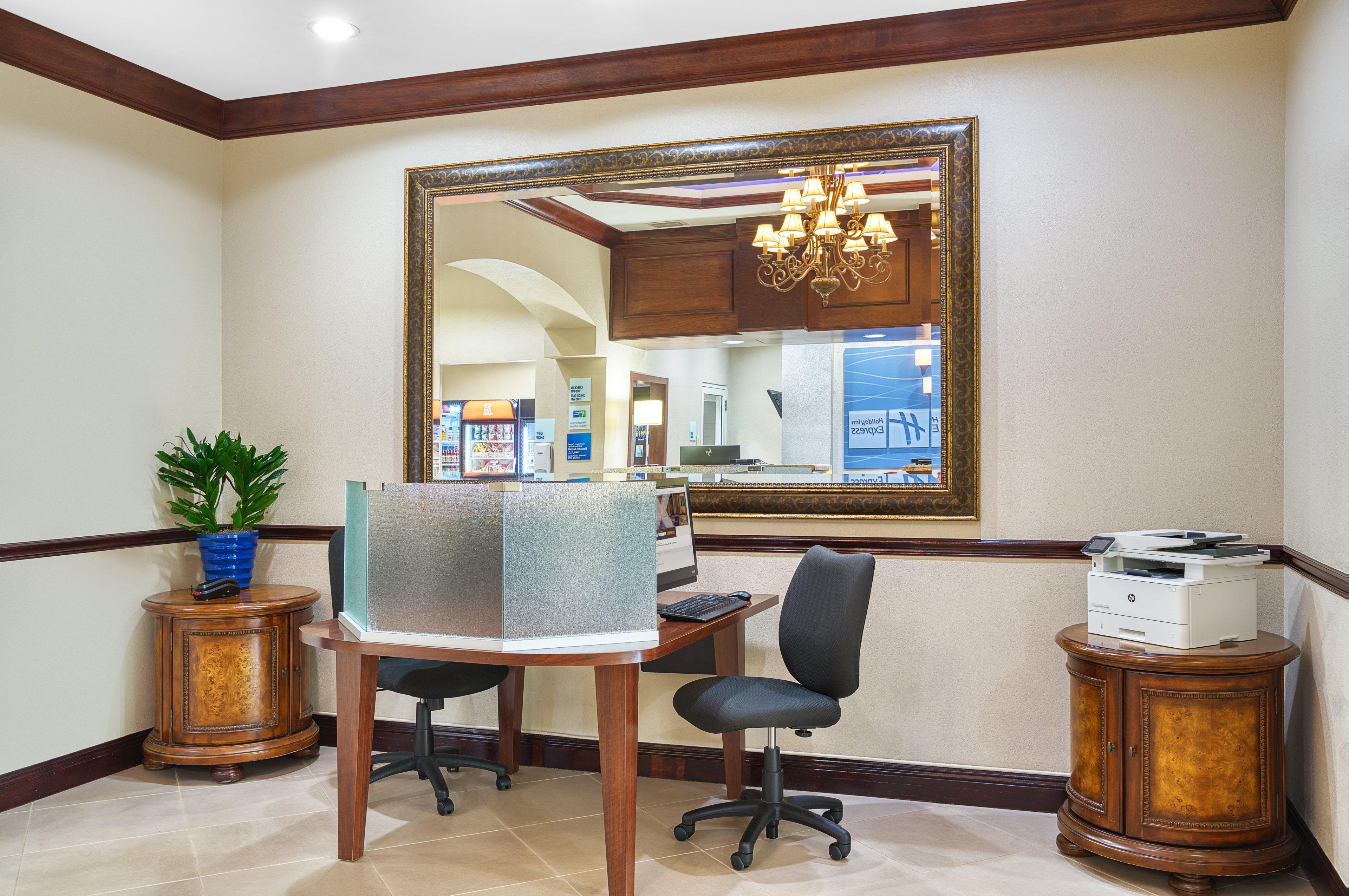 Holiday Inn Express & Suites Miami Kendall By Ihg מראה חיצוני תמונה