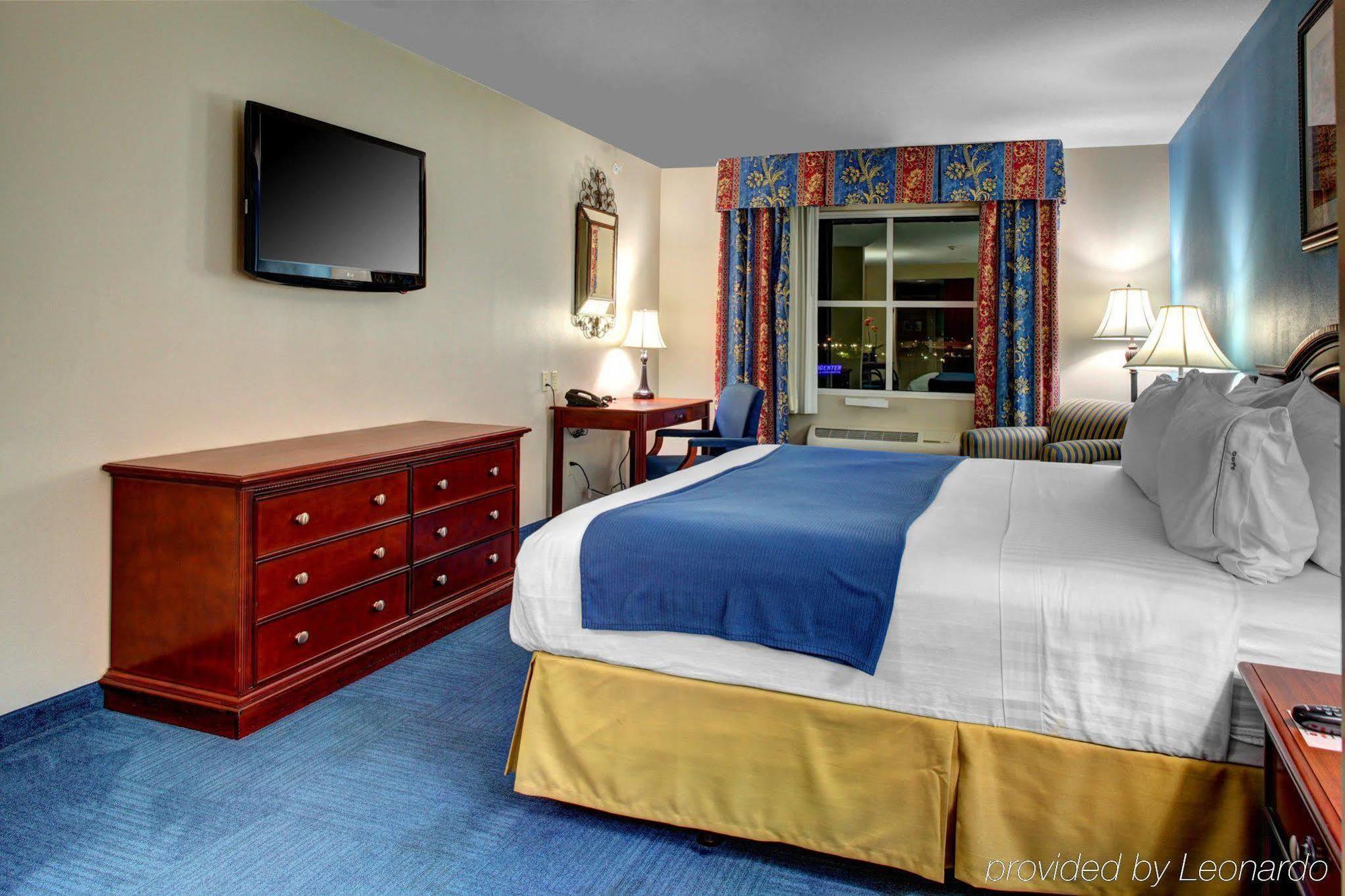 Holiday Inn Express & Suites Miami Kendall By Ihg מראה חיצוני תמונה