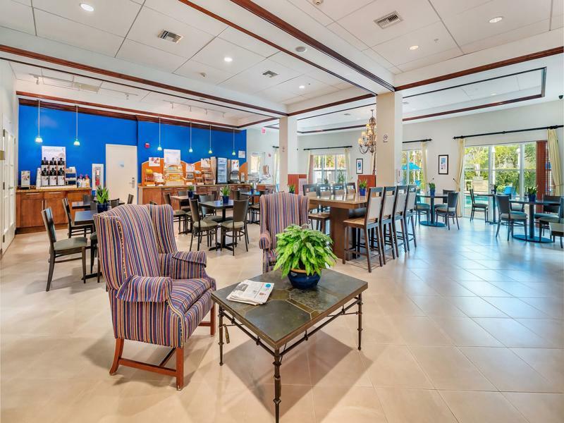 Holiday Inn Express & Suites Miami Kendall By Ihg מראה חיצוני תמונה
